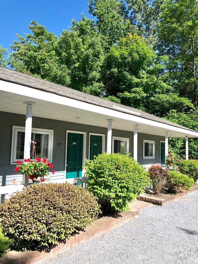 Lyn Aire Motel - Lake George Bagian luar foto