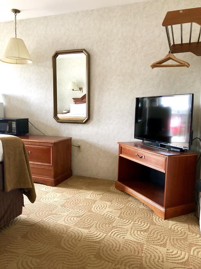 Lyn Aire Motel - Lake George Ruang foto