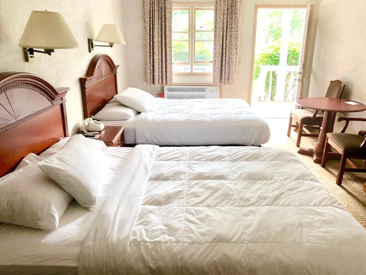 Lyn Aire Motel - Lake George Bagian luar foto